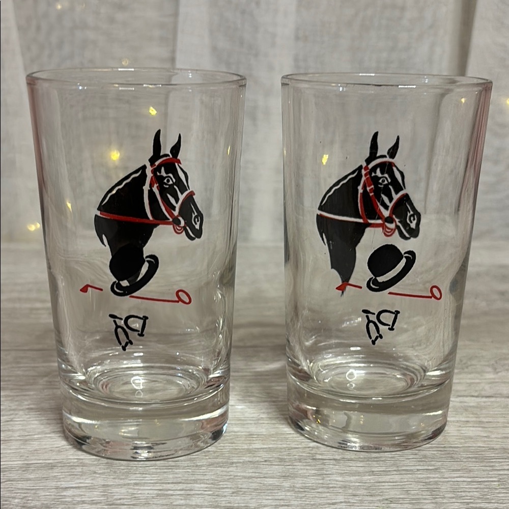 Vintage Horse Design Glasses - Picture 3 of 5